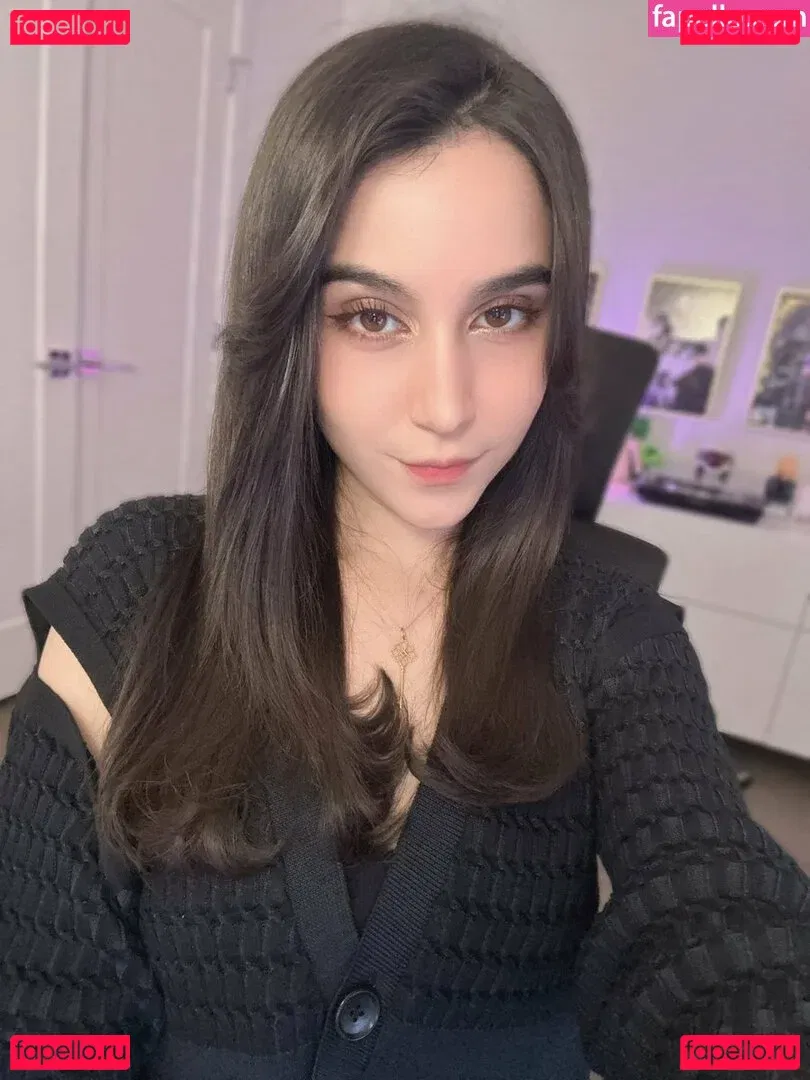 Midna Onlyfans Photo Gallery 