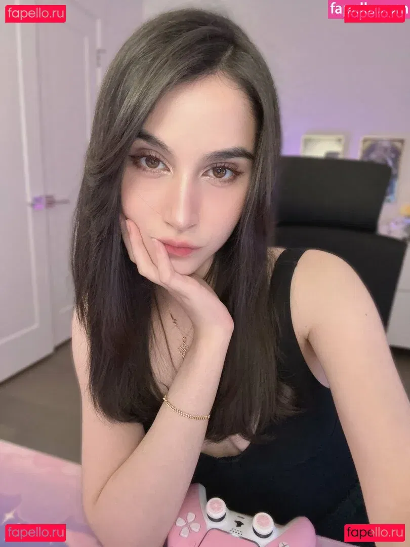 Midna Onlyfans Photo Gallery 