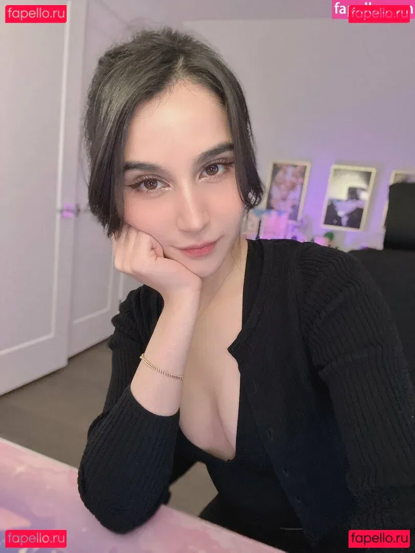 Midna Onlyfans Photo Gallery 