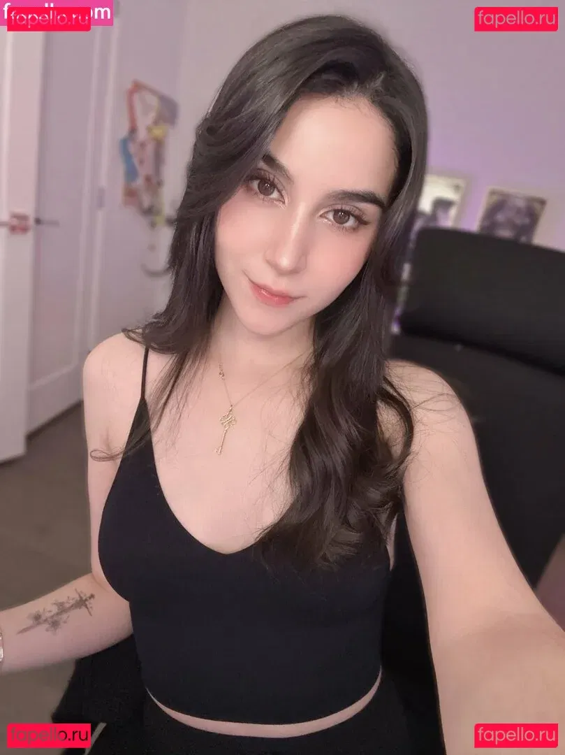 Midna Onlyfans Photo Gallery 