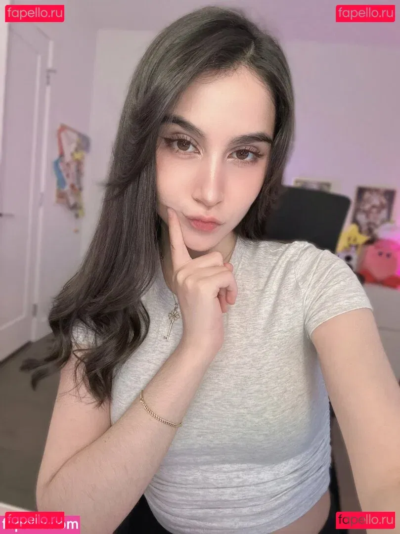 Midna Onlyfans Photo Gallery 