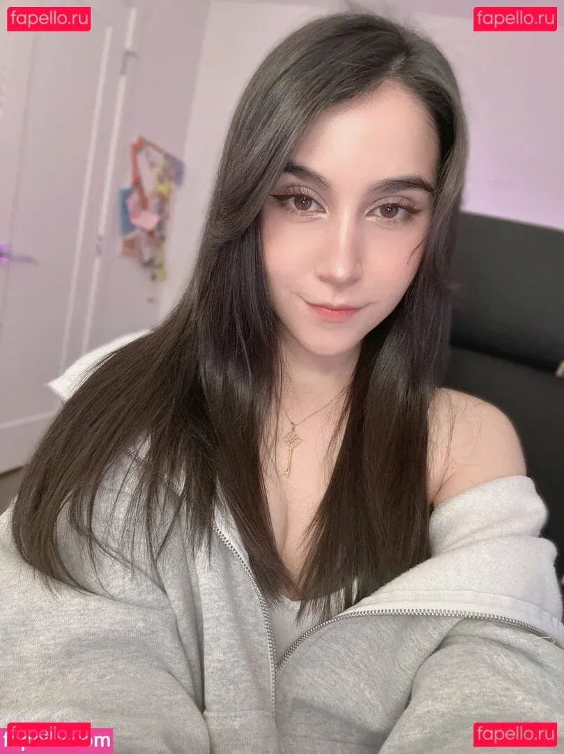 Midna Onlyfans Photo Gallery 