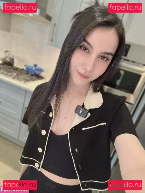 Midna Onlyfans Photo Gallery 