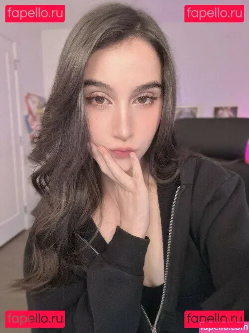 Midna Onlyfans Photo Gallery 