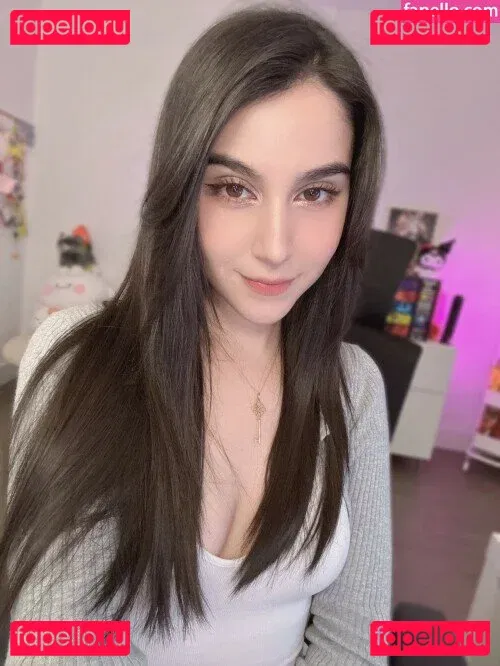 Midna Onlyfans Photo Gallery 