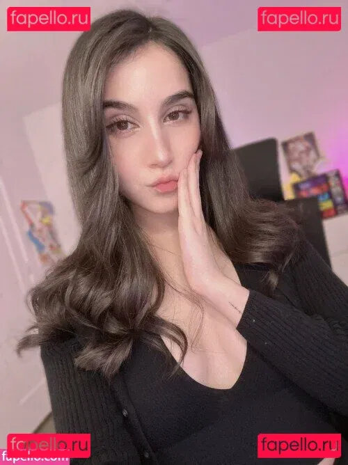 Midna Onlyfans Photo Gallery 