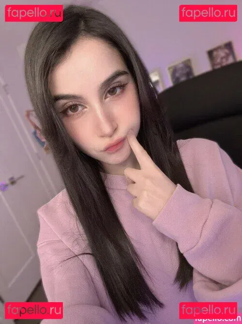 Midna Onlyfans Photo Gallery 