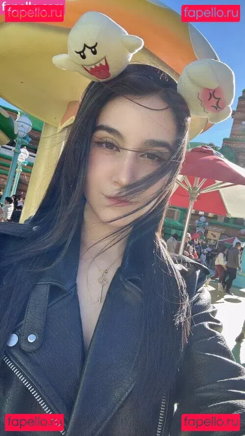 Midna Onlyfans Photo Gallery 