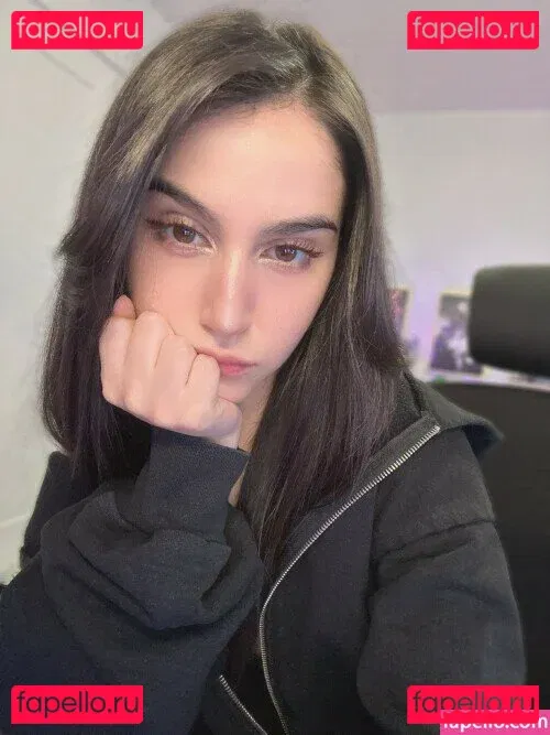 Midna Onlyfans Photo Gallery 