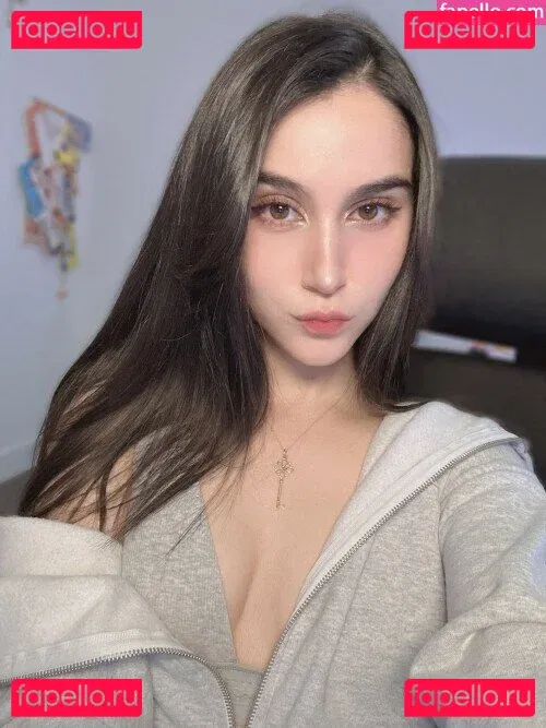 Midna Onlyfans Photo Gallery 