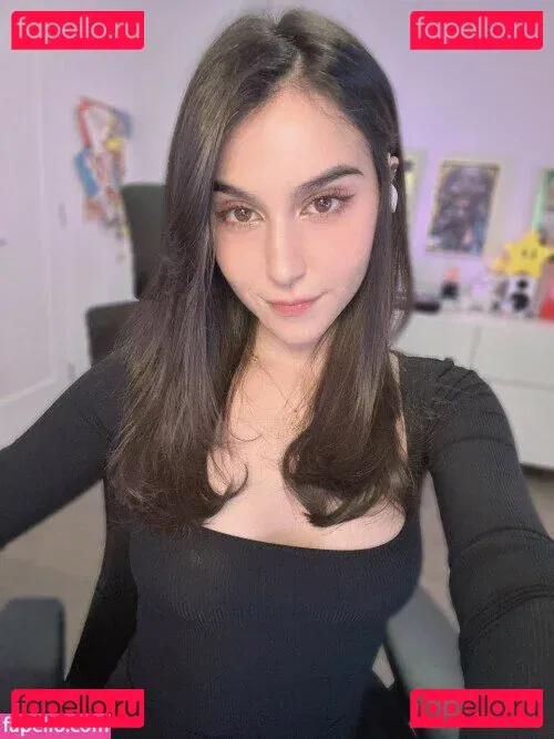 Midna Onlyfans Photo Gallery 