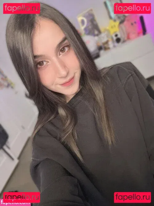 Midna Onlyfans Photo Gallery 