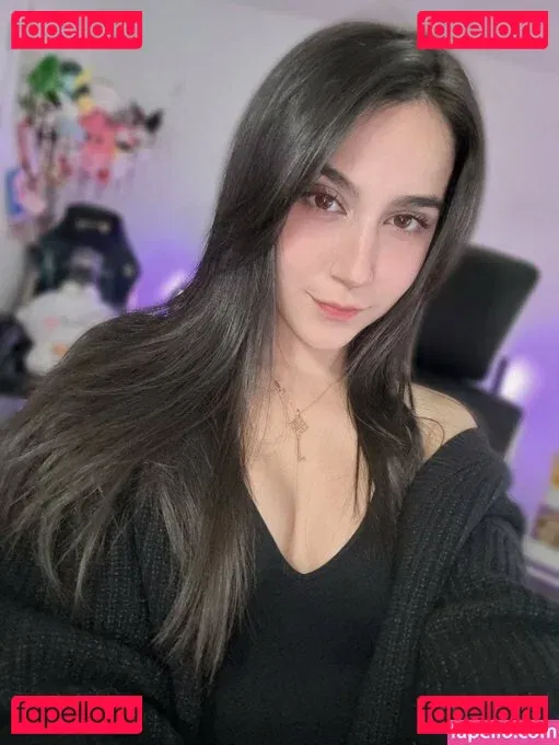 Midna Onlyfans Photo Gallery 