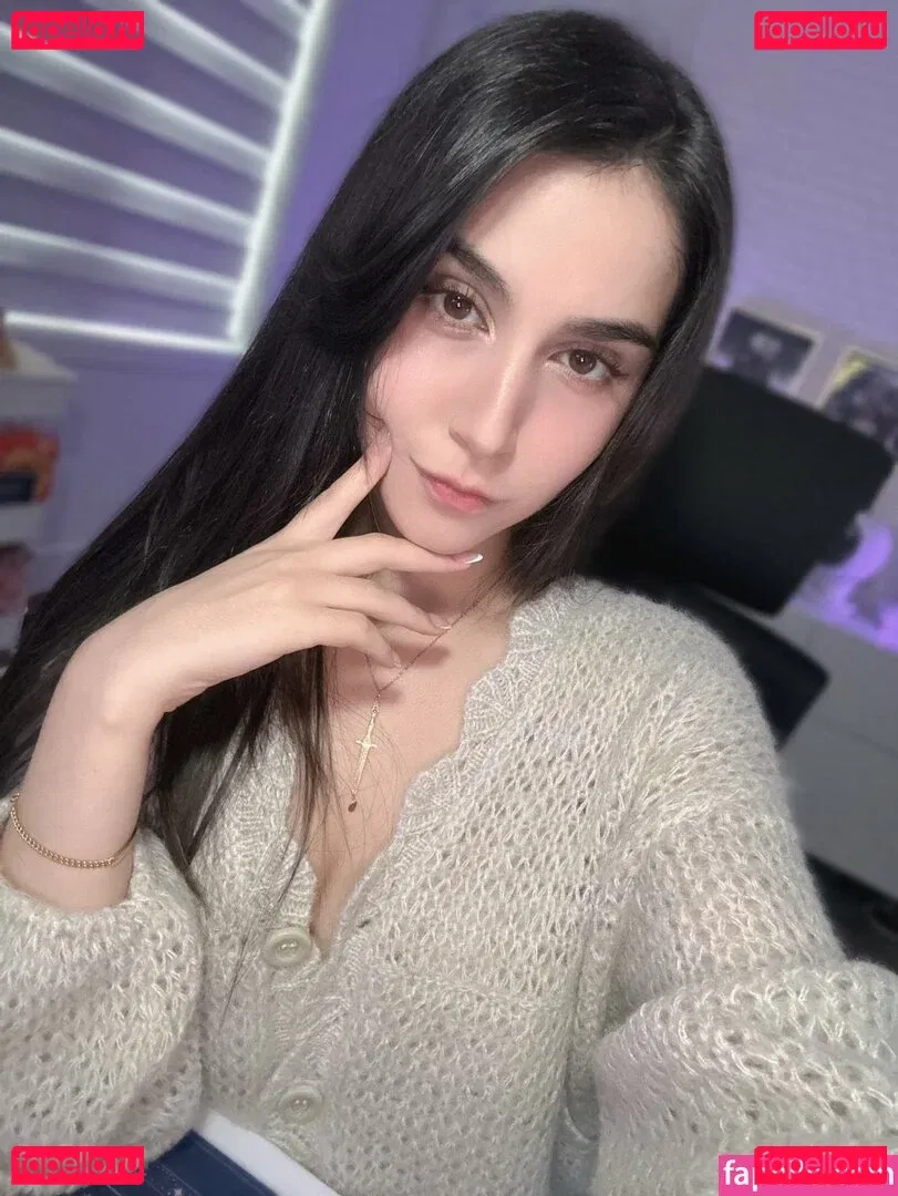 Midna Onlyfans Photo Gallery 