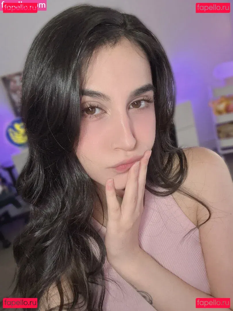 Midna Onlyfans Photo Gallery 