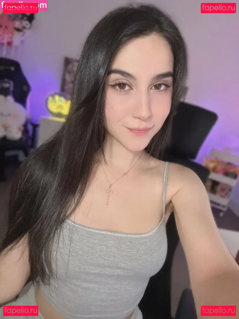 Midna Onlyfans Photo Gallery 