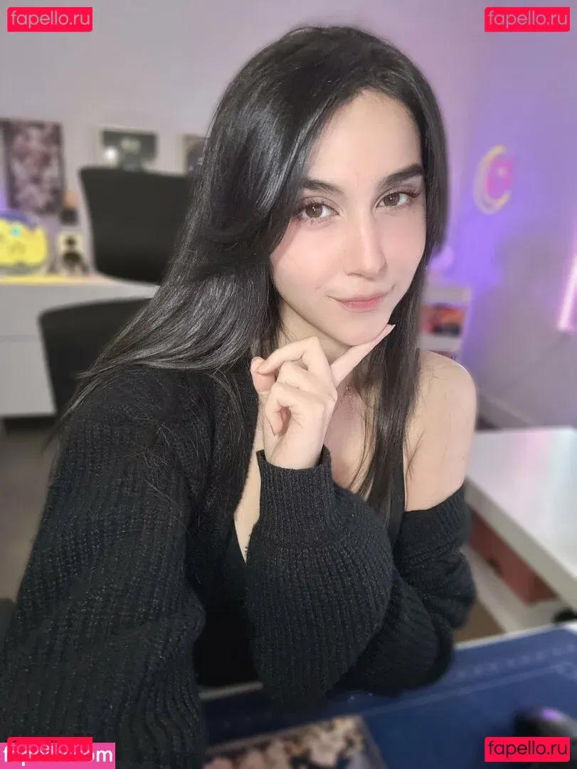 Midna Onlyfans Photo Gallery 