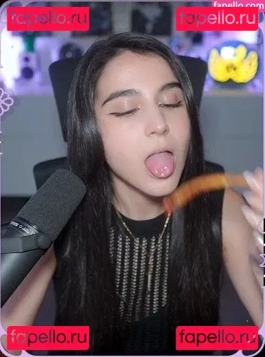 Midna Onlyfans Photo Gallery 