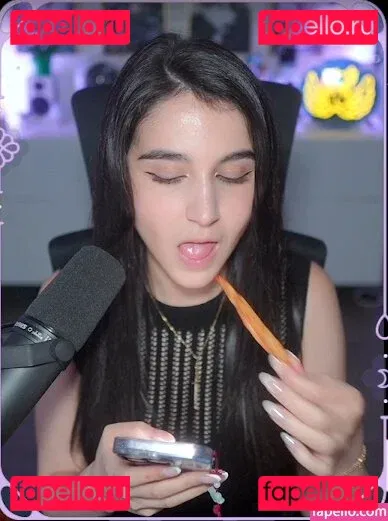 Midna Onlyfans Photo Gallery 