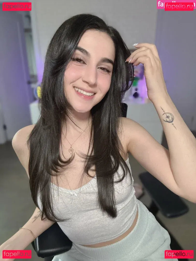 Midna Onlyfans Photo Gallery 