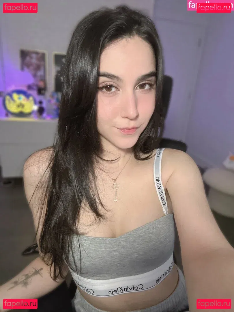 Midna Onlyfans Photo Gallery 