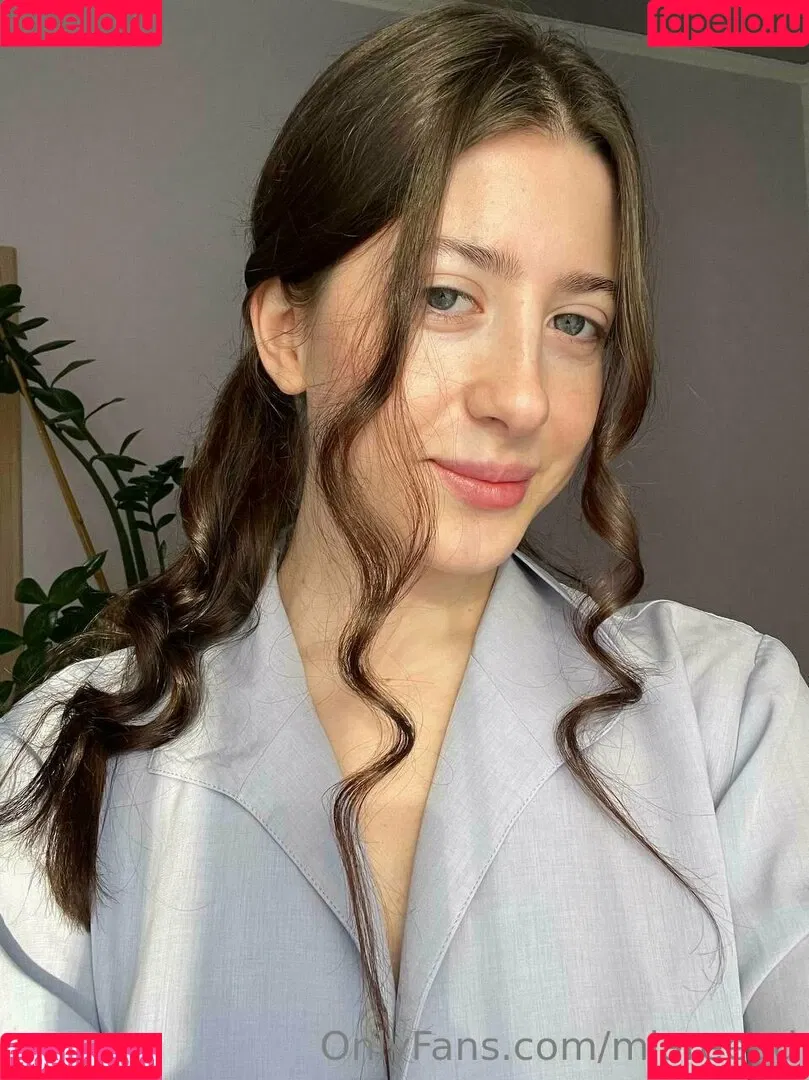 miareeed Onlyfans Photo Gallery 