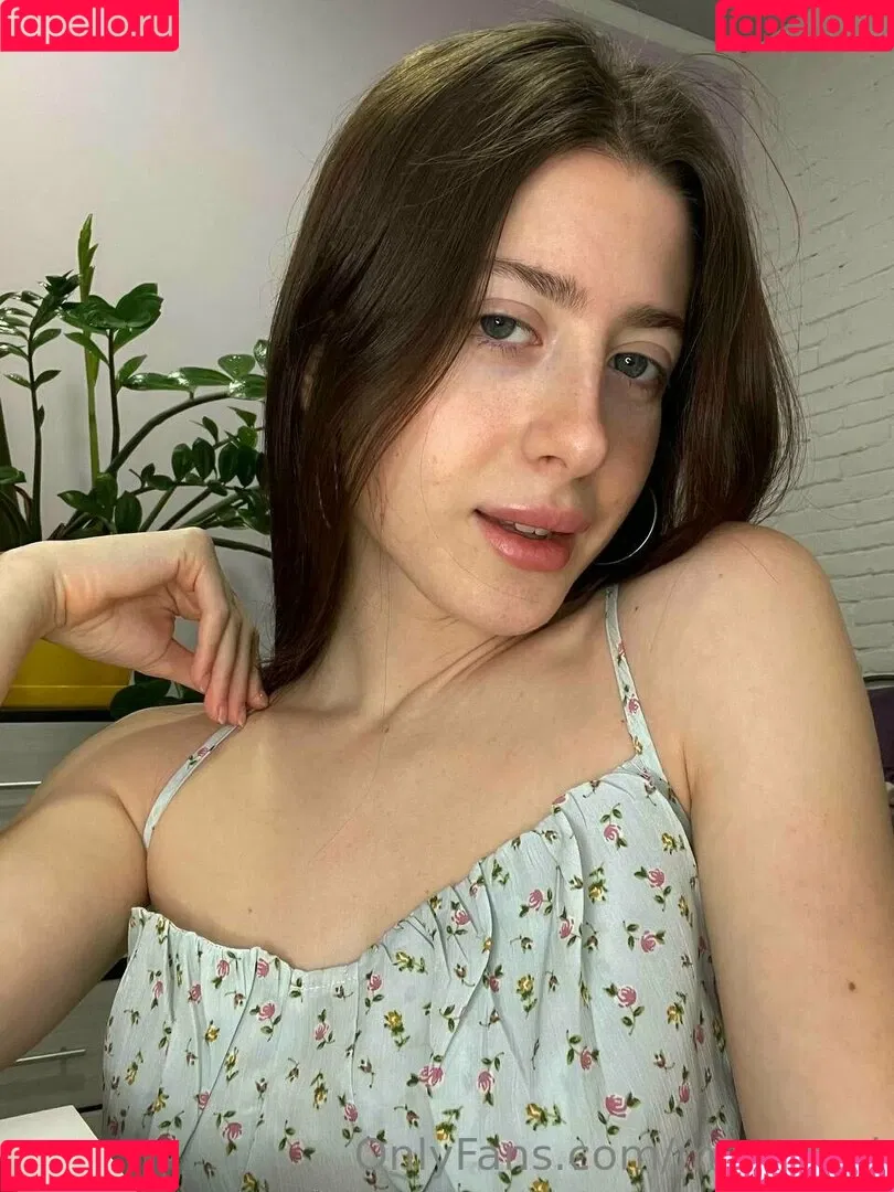 miareeed Onlyfans Photo Gallery 