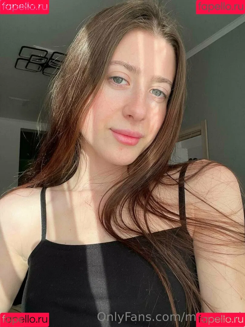 miareeed Onlyfans Photo Gallery 