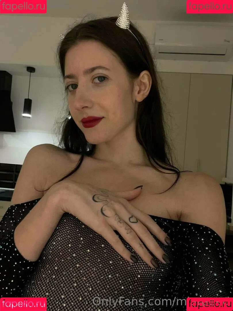 miareeed Onlyfans Photo Gallery 