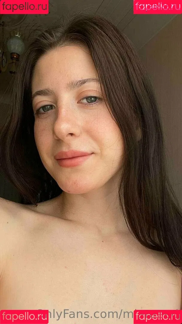 miareeed Onlyfans Photo Gallery 