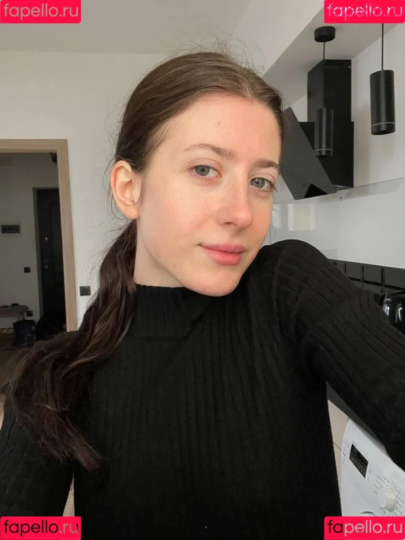 miareeed Onlyfans Photo Gallery 