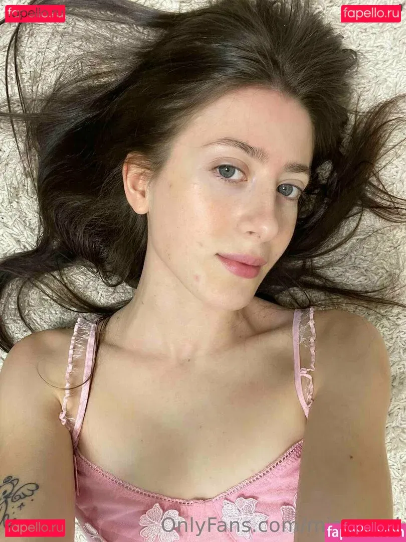 miareeed Onlyfans Photo Gallery 