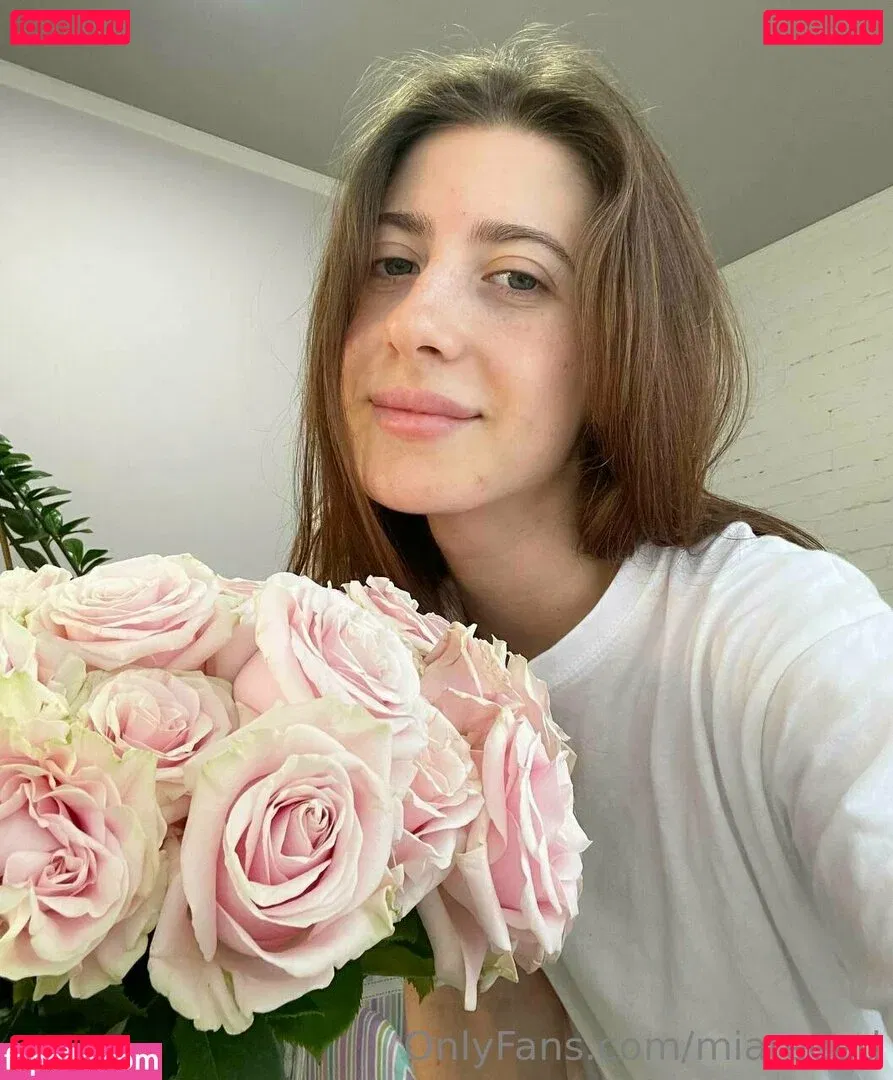 miareeed Onlyfans Photo Gallery 