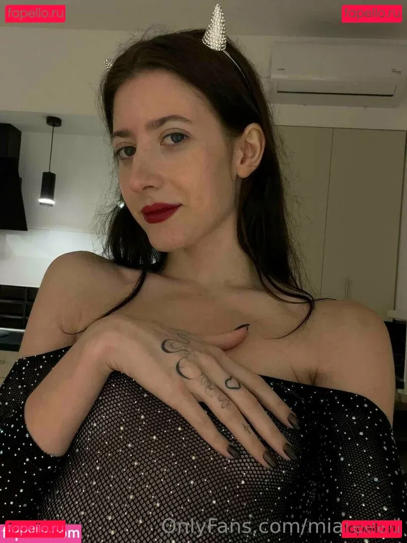 miareeed Onlyfans Photo Gallery 