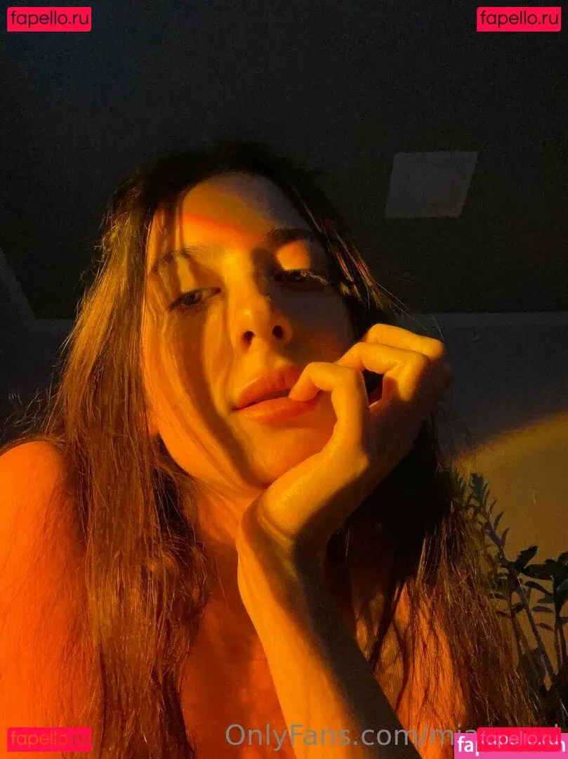 miareeed Onlyfans Photo Gallery 