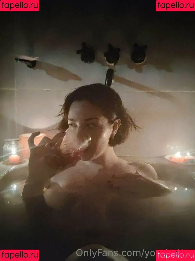 yourbethy Onlyfans Photo Gallery 
