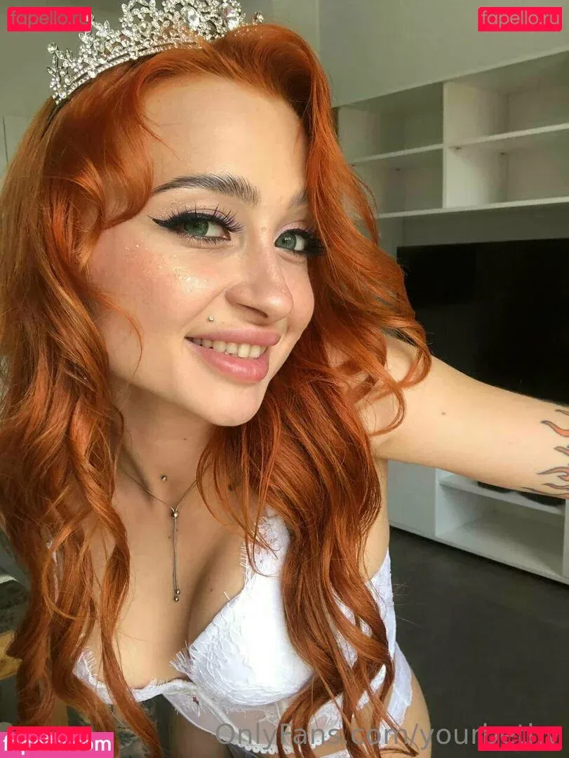 yourbethy Onlyfans Photo Gallery 