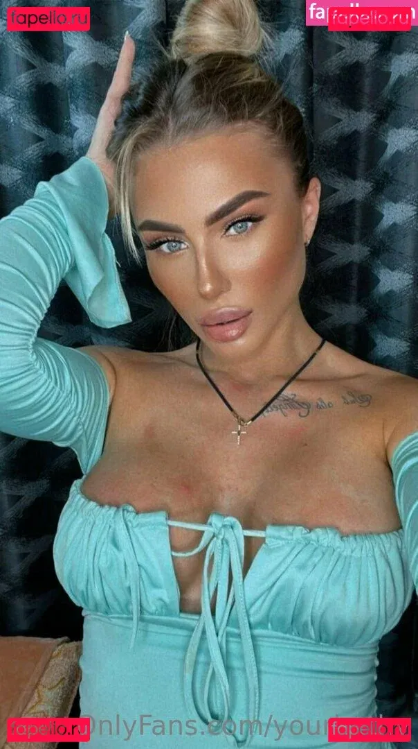 yourbethy Onlyfans Photo Gallery 