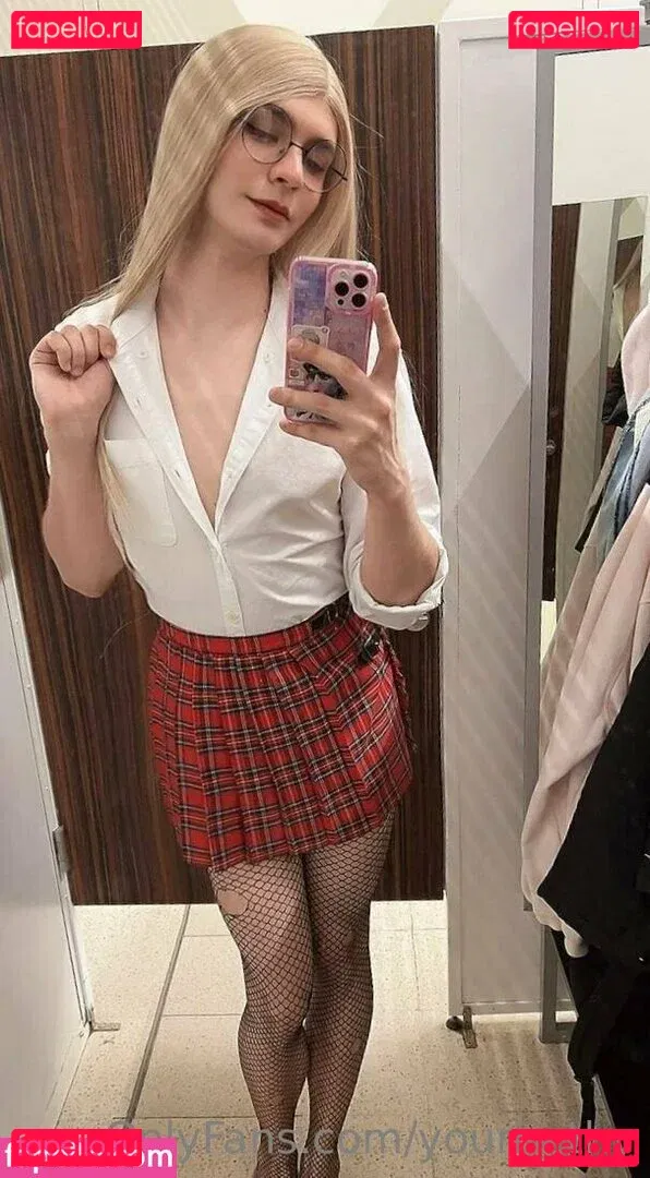 yourbethy Onlyfans Photo Gallery 