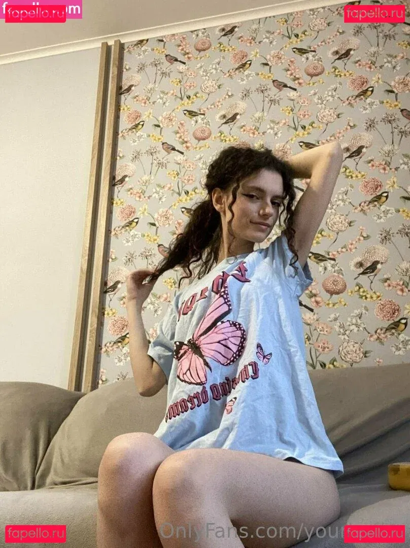 yourbethy Onlyfans Photo Gallery 