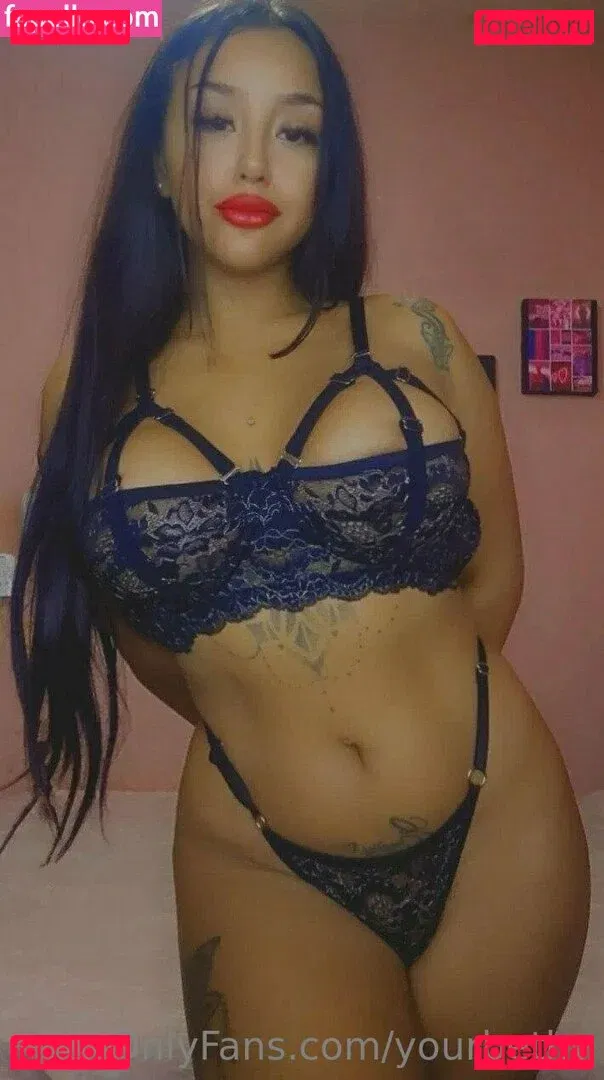 yourbethy Onlyfans Photo Gallery 