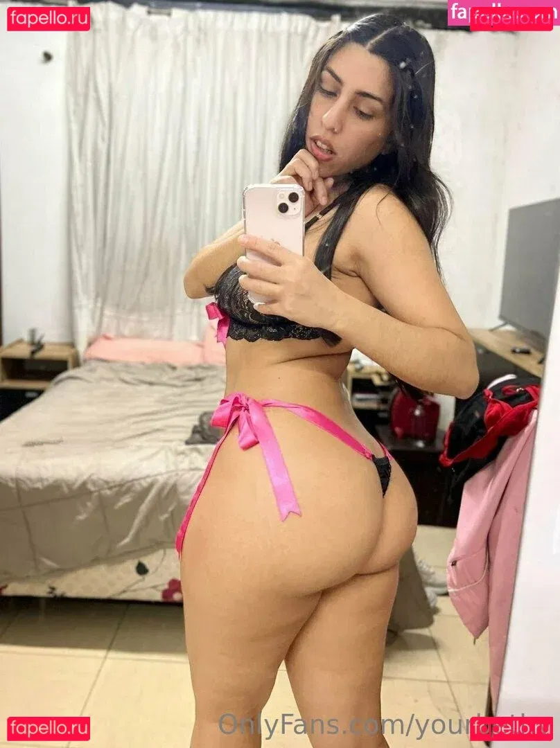 yourbethy Onlyfans Photo Gallery 