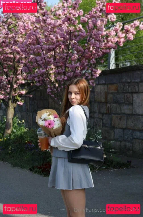 yourbethy Onlyfans Photo Gallery 