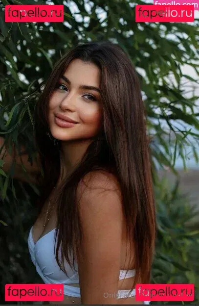 yourbethy Onlyfans Photo Gallery 