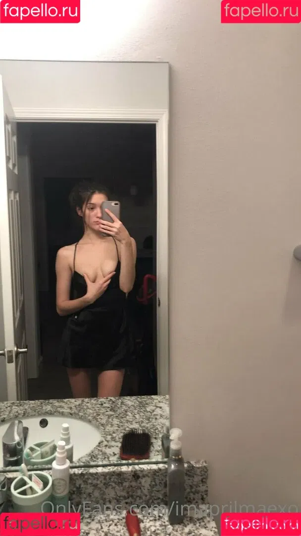 Imaprilmaexo Onlyfans Photo Gallery 