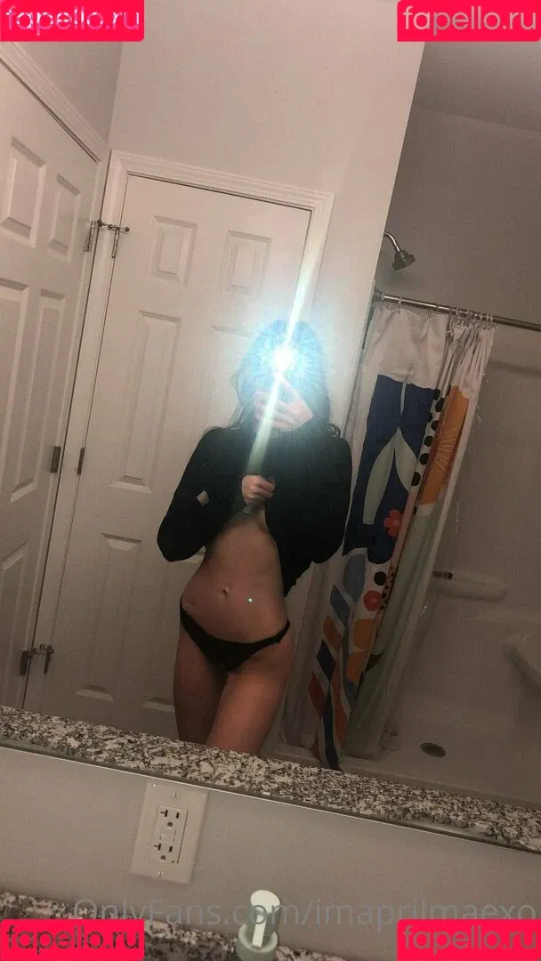Imaprilmaexo Onlyfans Photo Gallery 
