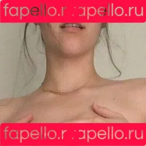 Imaprilmaexo Onlyfans Photo Gallery 