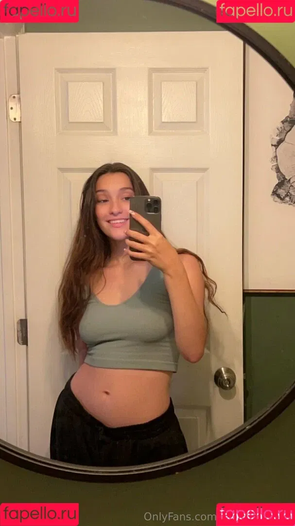 Imaprilmaexo Onlyfans Photo Gallery 