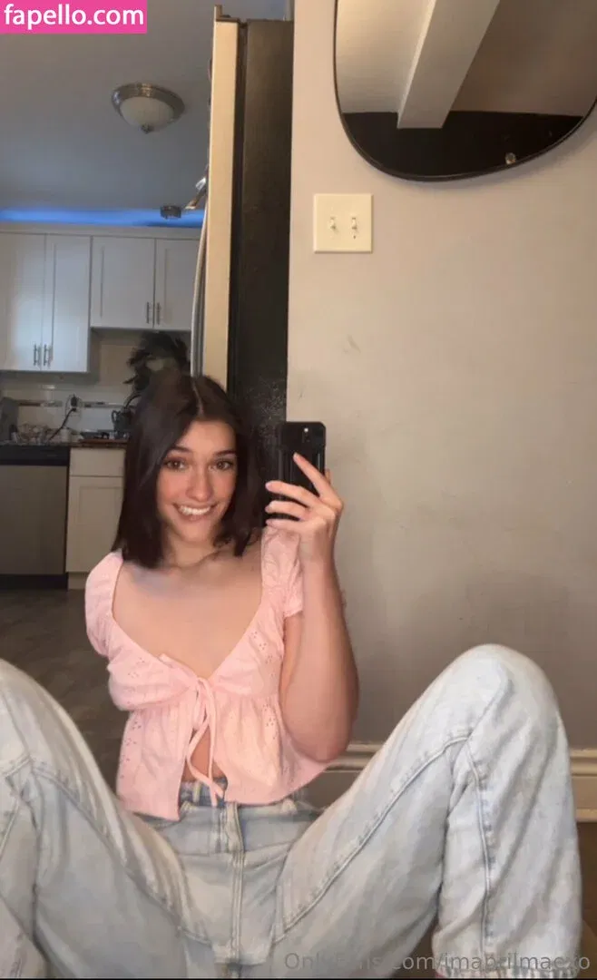 Imaprilmaexo Onlyfans Photo Gallery 