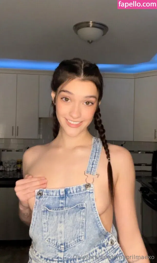 Imaprilmaexo Onlyfans Photo Gallery 